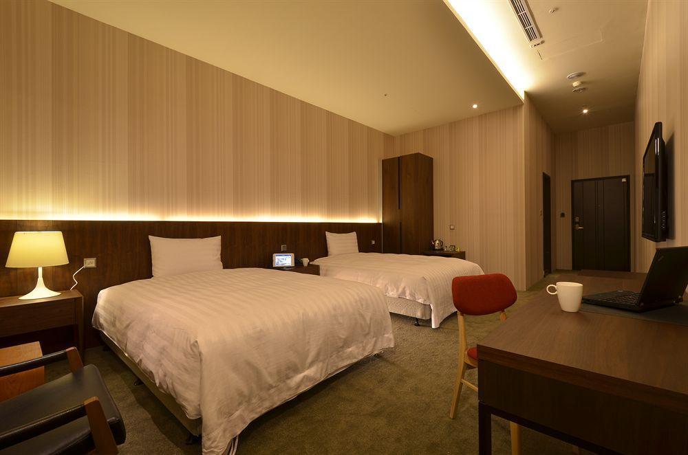 Airline Inn Green Park Way Taichung Luaran gambar