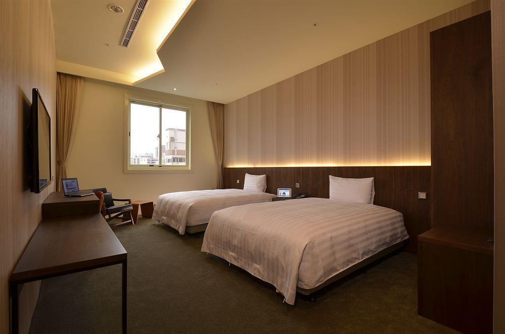 Airline Inn Green Park Way Taichung Luaran gambar