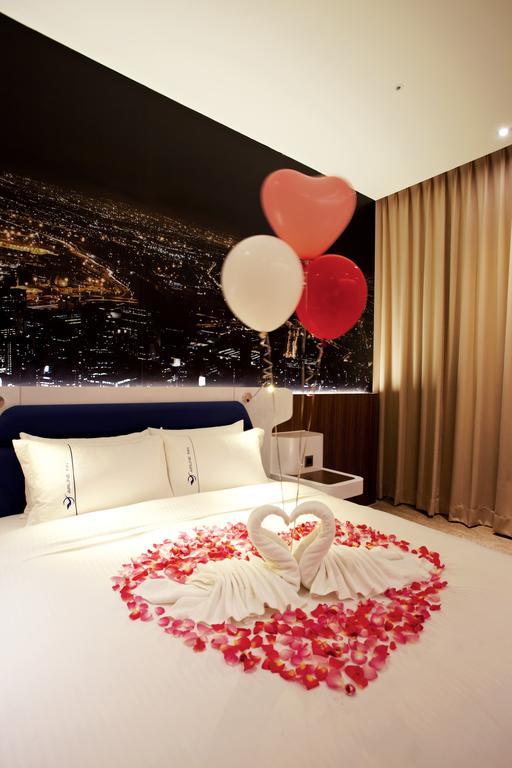 Airline Inn Green Park Way Taichung Luaran gambar