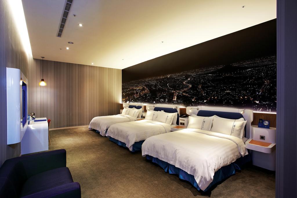 Airline Inn Green Park Way Taichung Luaran gambar