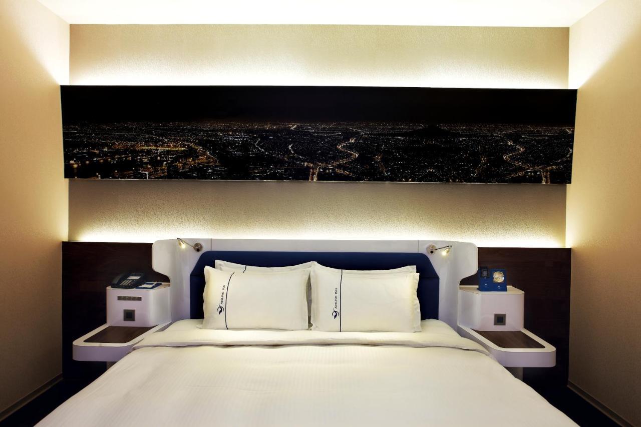 Airline Inn Green Park Way Taichung Luaran gambar